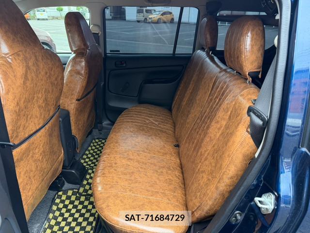 Toyota SUCCEED 2019-01 8817022-12