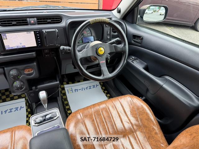 Toyota SUCCEED 2019-01 8817022-16