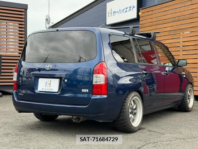 Toyota SUCCEED 2019-01 8817022-3
