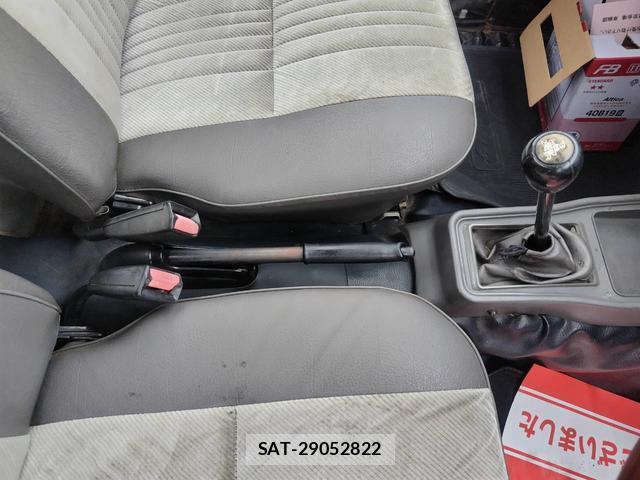 Nissan SUNNY TRUCK 1993-10 8817633-10