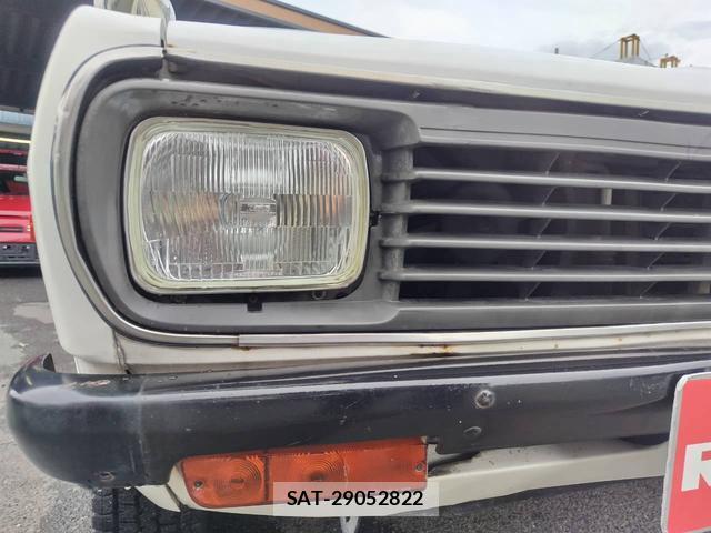 Nissan SUNNY TRUCK 1993-10 8817633-16