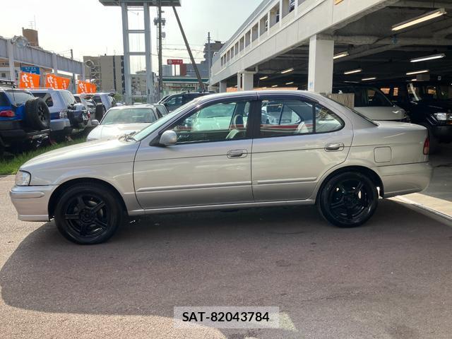 Nissan SUNNY 2004-08 8815431-5