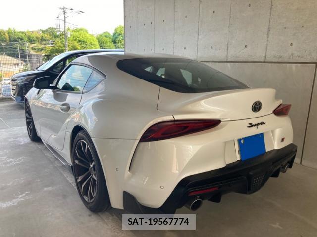 Toyota SUPRA 2021-10 8812416-13