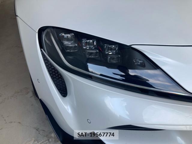 Toyota SUPRA 2021-10 8812416-8