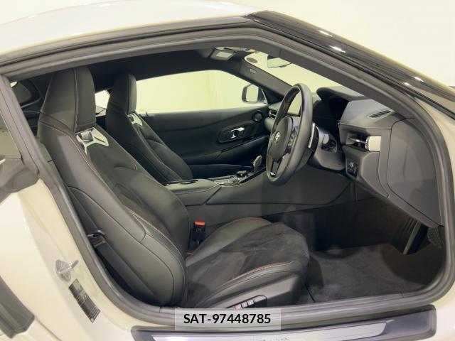 Toyota SUPRA 2021-11 8814664-2
