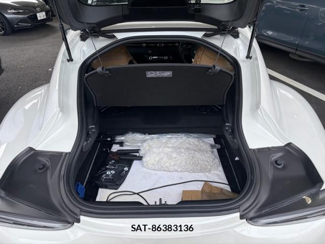 Toyota SUPRA 2024-06 8816439-10