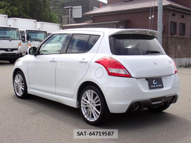 Suzuki SWIFT 2012-10 8812512-14