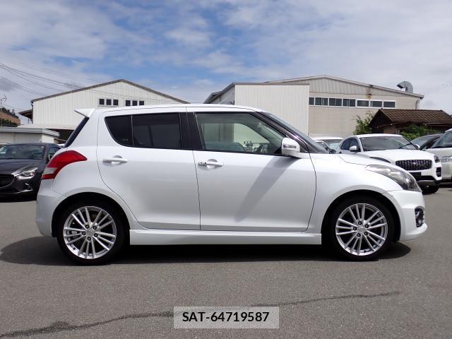 Suzuki SWIFT 2012-10 8812512-3