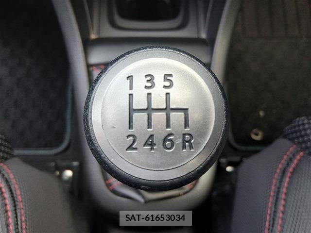 Suzuki SWIFT 2015-07 8812819-3
