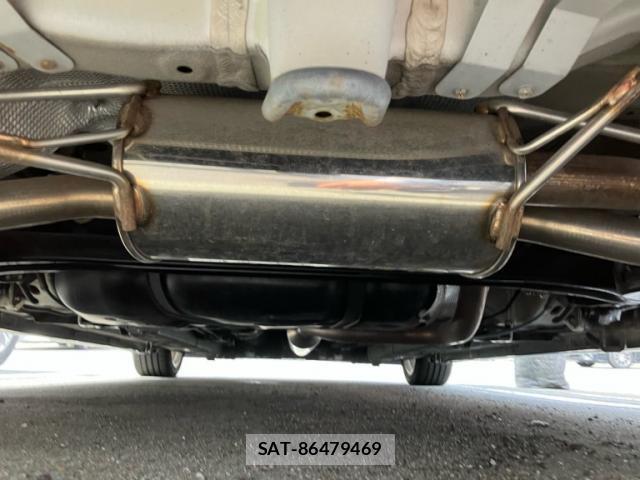 Suzuki SWIFT 2013-07 8813491-18