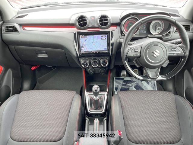 Suzuki SWIFT 2021-11 8814379-1