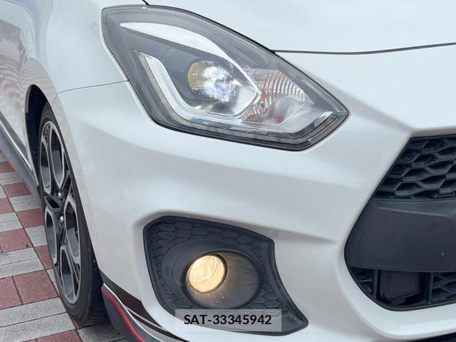 Suzuki SWIFT 2021-11 8814379-11