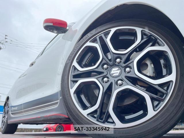 Suzuki SWIFT 2021-11 8814379-12