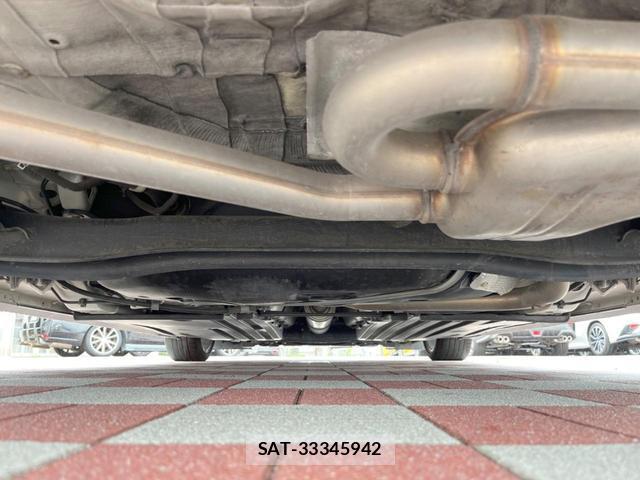 Suzuki SWIFT 2021-11 8814379-18