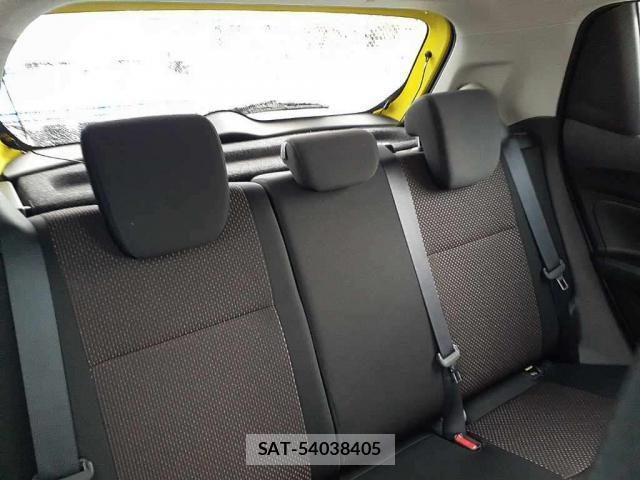Suzuki SWIFT 2018-06 8815392-4