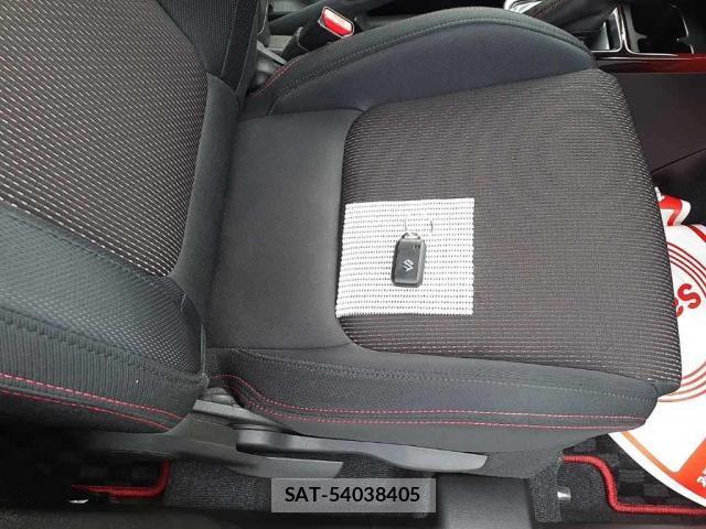 Suzuki SWIFT 2018-06 8815392-7