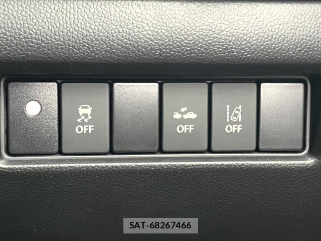 Suzuki SWIFT 2017-11 8815815-7