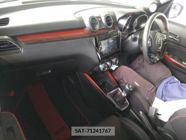 Suzuki SWIFT 2023-02 8816204-2