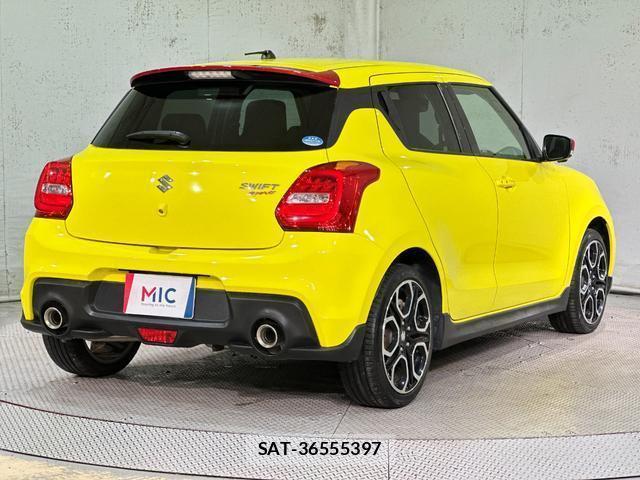 Suzuki SWIFT 2018-10 8817097-14