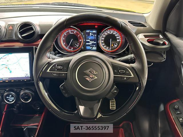 Suzuki SWIFT 2018-10 8817097-8