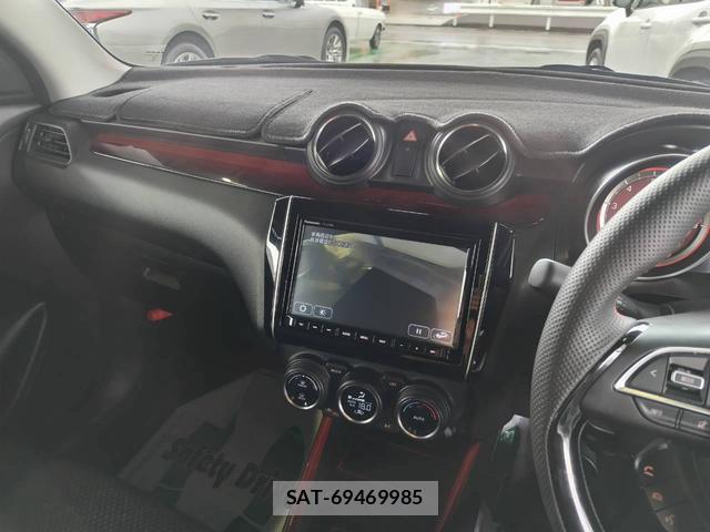 Suzuki SWIFT 2023-07 8817634-12