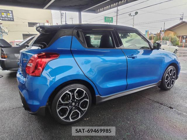Suzuki SWIFT 2023-07 8817634-8