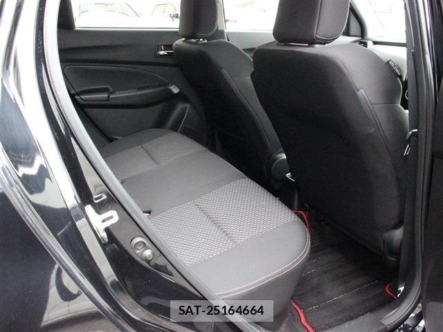 Suzuki SWIFT 2019-04 8812032-18