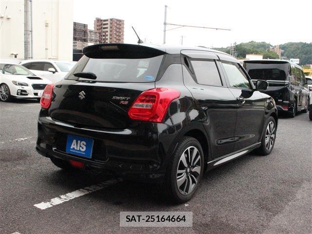 Suzuki SWIFT 2019-04 8812032-3