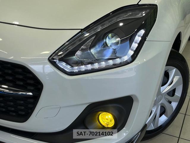 Suzuki SWIFT 2022-02 8812756-11