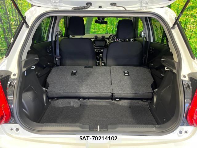 Suzuki SWIFT 2022-02 8812756-9