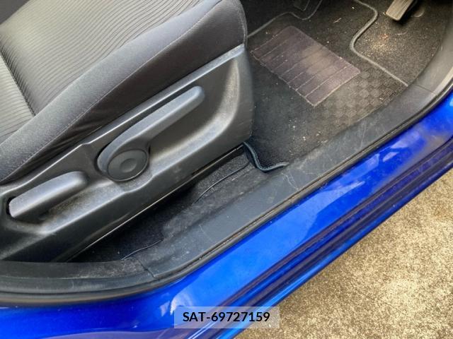 Suzuki SWIFT 2013-03 8813384-16