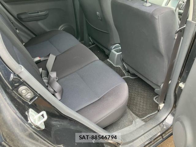 Suzuki SWIFT 2006-12 8813475-10