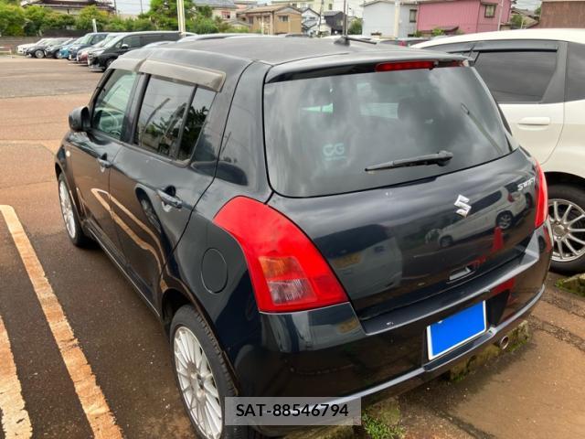 Suzuki SWIFT 2006-12 8813475-13