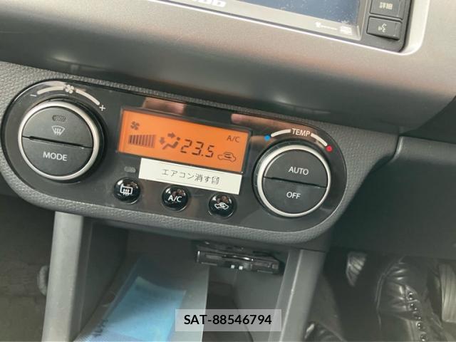 Suzuki SWIFT 2006-12 8813475-18