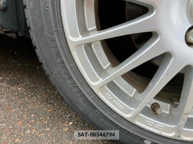 Suzuki SWIFT 2006-12 8813475-3
