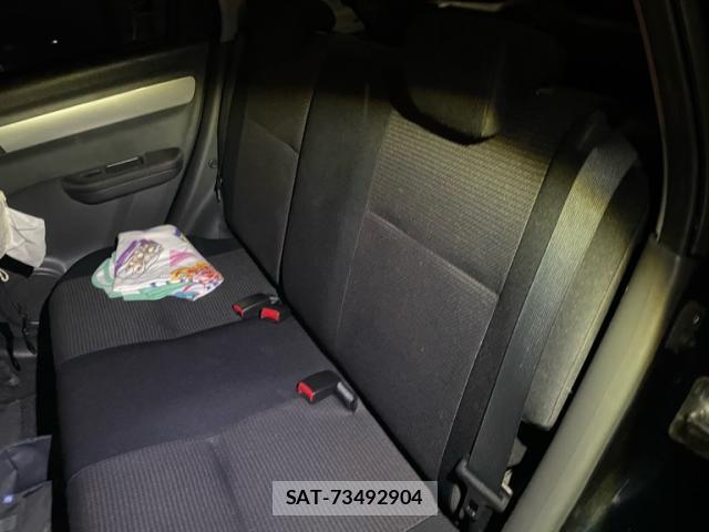 Suzuki SWIFT 2008-03 8813624-11