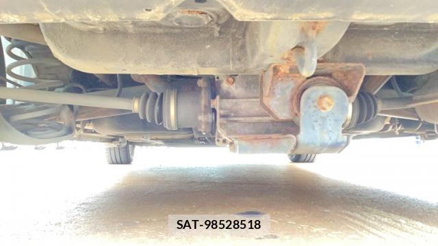 Suzuki SWIFT 2010-03 8813735-4