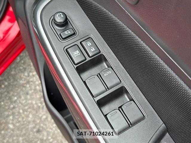 Suzuki SWIFT 2018-09 8814427-15