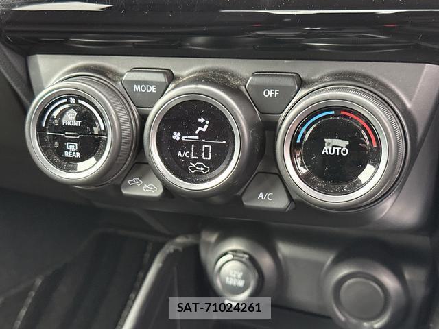 Suzuki SWIFT 2018-09 8814427-4