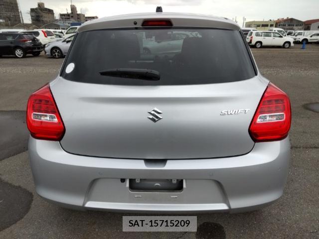 Suzuki SWIFT 2021-08 8815312-1
