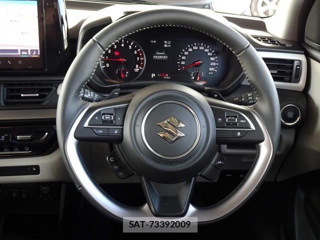 Suzuki SWIFT 2026-05 8815963-11