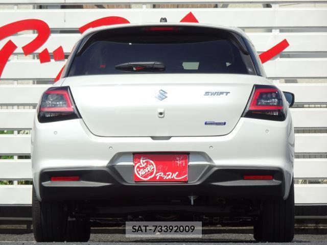 Suzuki SWIFT 2026-05 8815963-9