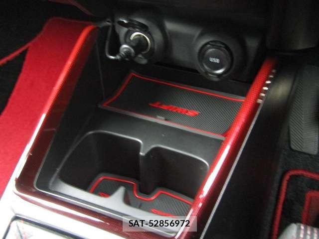 Suzuki SWIFT 2023-08 8816959-7
