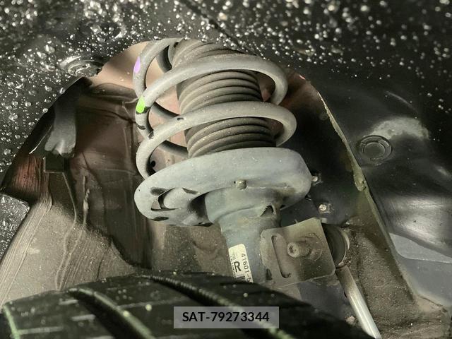 Suzuki SWIFT 2020-03 8817262-19