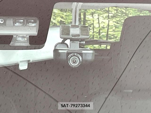 Suzuki SWIFT 2020-03 8817262-5