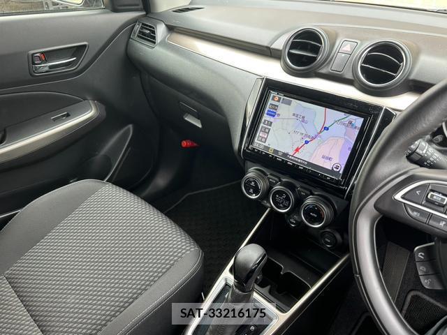 Suzuki SWIFT 2019-05 8817788-9