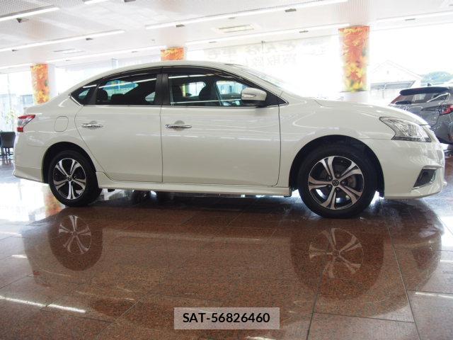 Nissan Sylphy 2018-01 8814905-3