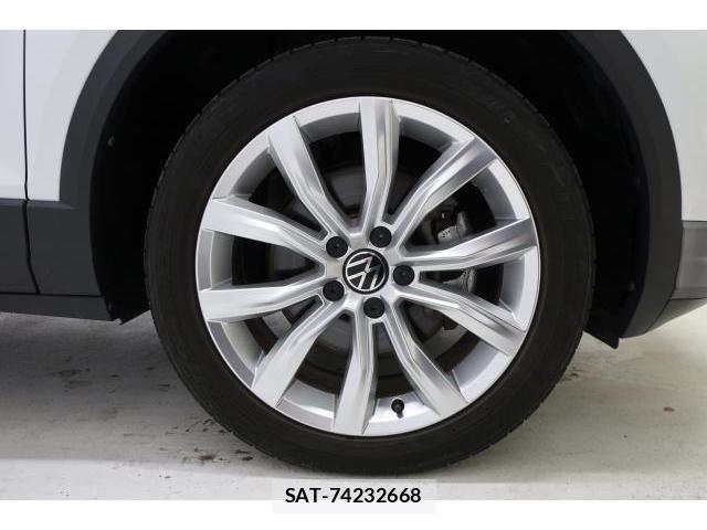 VolksWagen T-ROC 2021-10 8812105-16