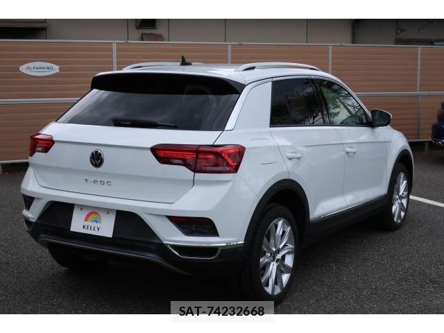 VolksWagen T-ROC 2021-10 8812105-19