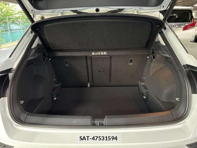 VolksWagen T-ROC 2021-10 8815406-8